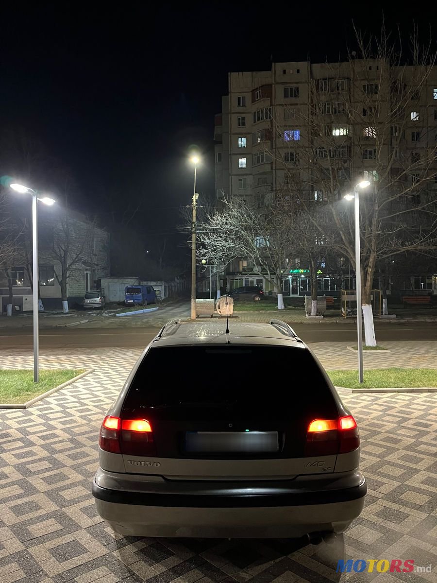 1999' Volvo V40 photo #2