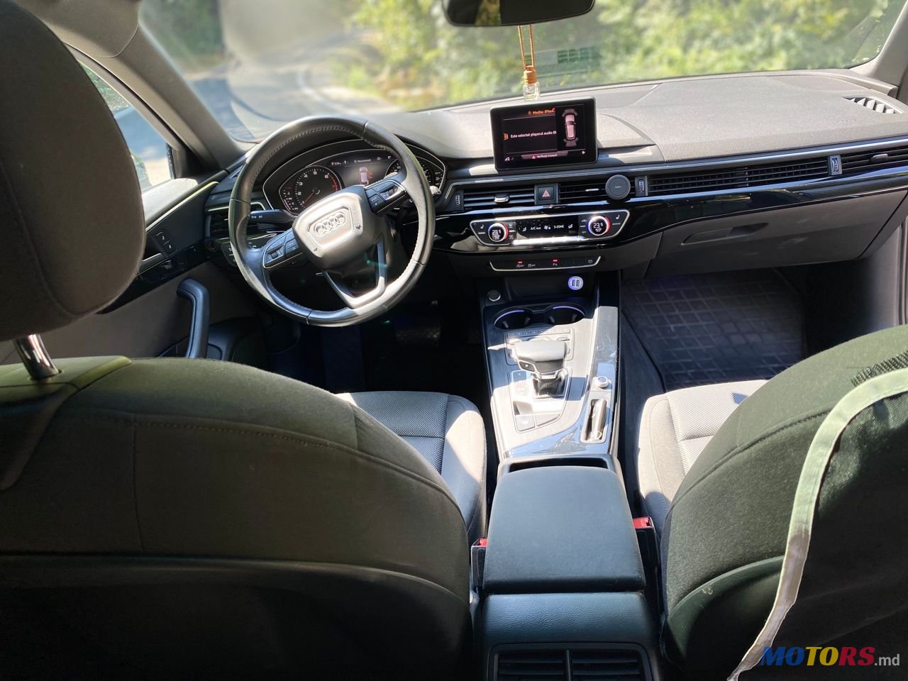 2018' Audi A4 photo #1