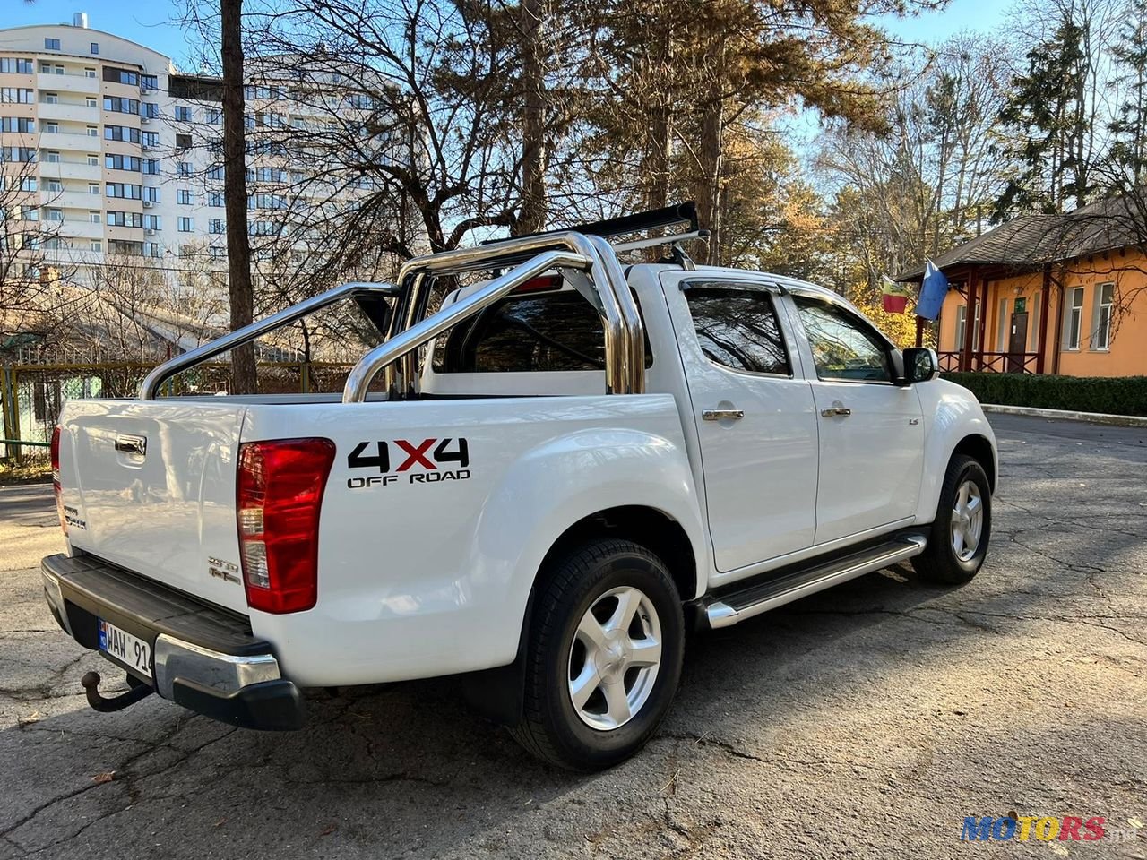 2014' Isuzu Пикап photo #4