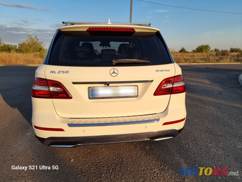 2012' Mercedes-Benz M-Class photo #4