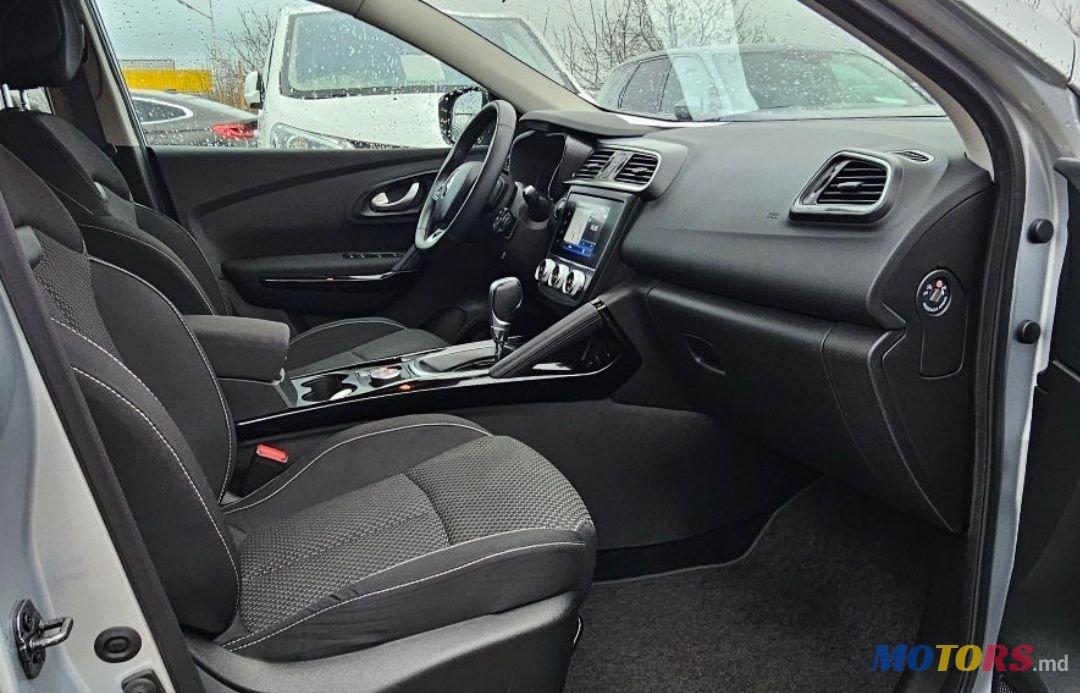 2020' Renault Kadjar photo #6