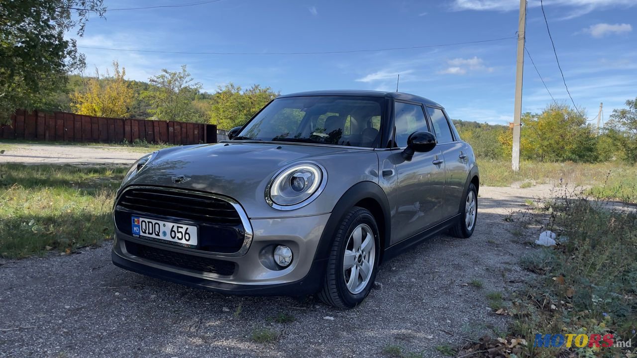 2017' MINI Cooper photo #3