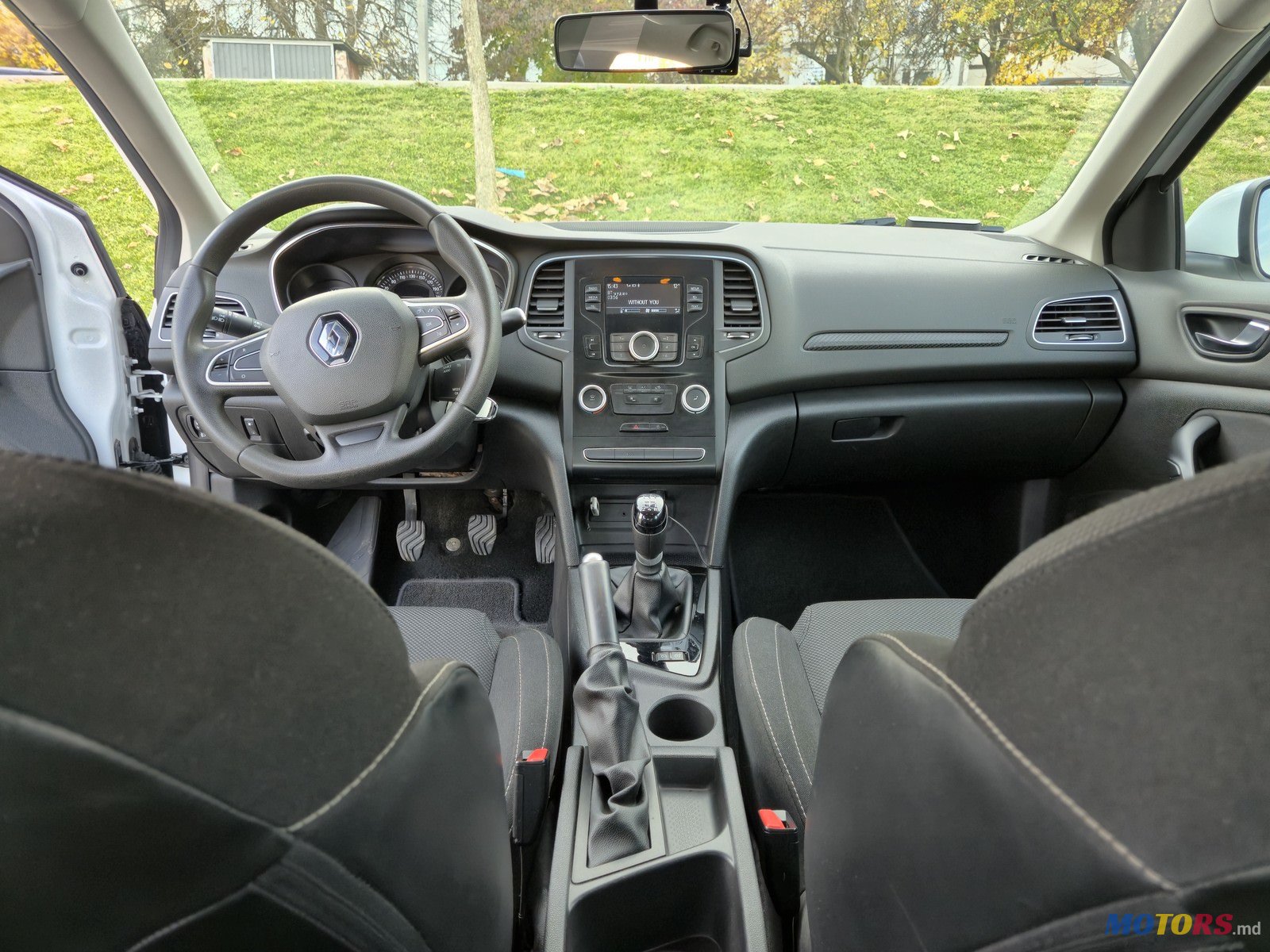 2017' Renault Megane IV photo #6