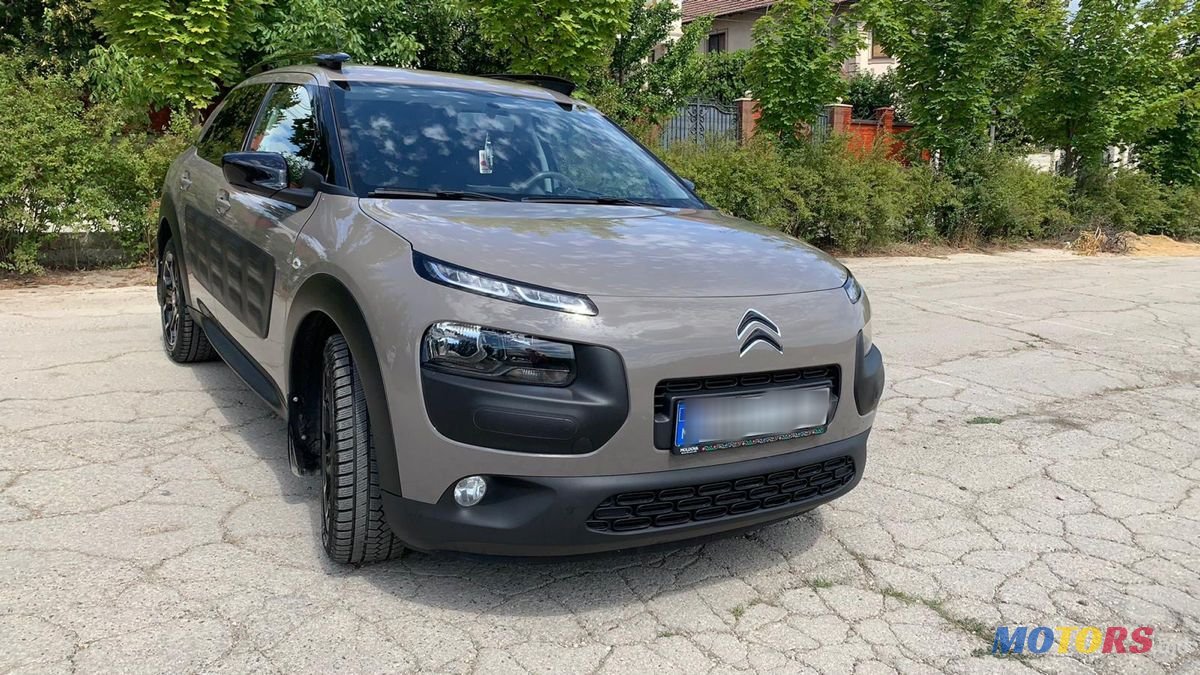 2016' Citroen C4 Cactus photo #1