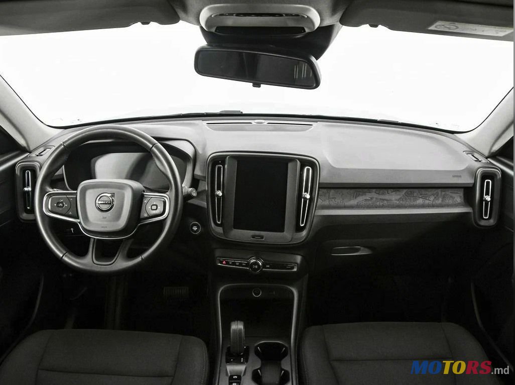 2018' Volvo Xc40 photo #5