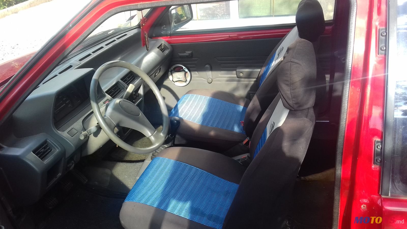 1991' Nissan Micra photo #2