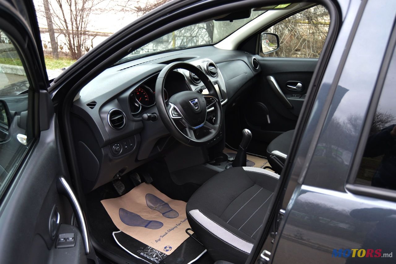 2018' Dacia Sandero Stepway photo #6