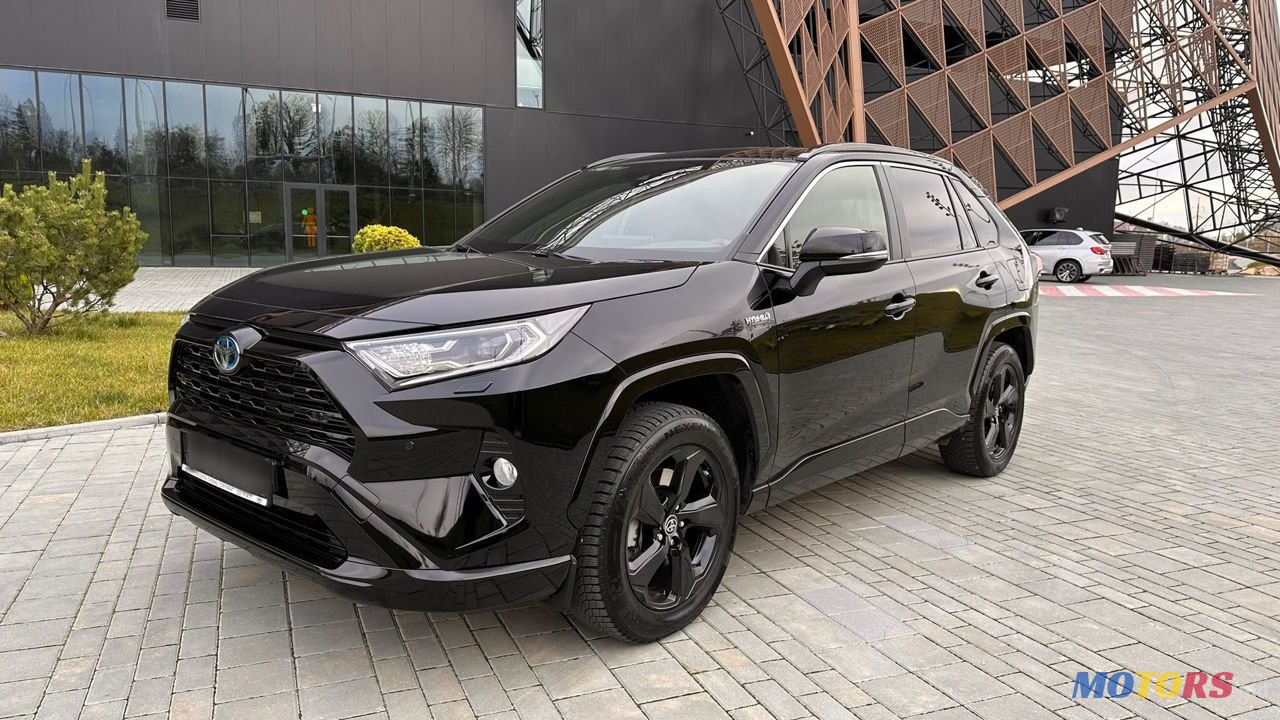 2021' Toyota RAV4 photo #3