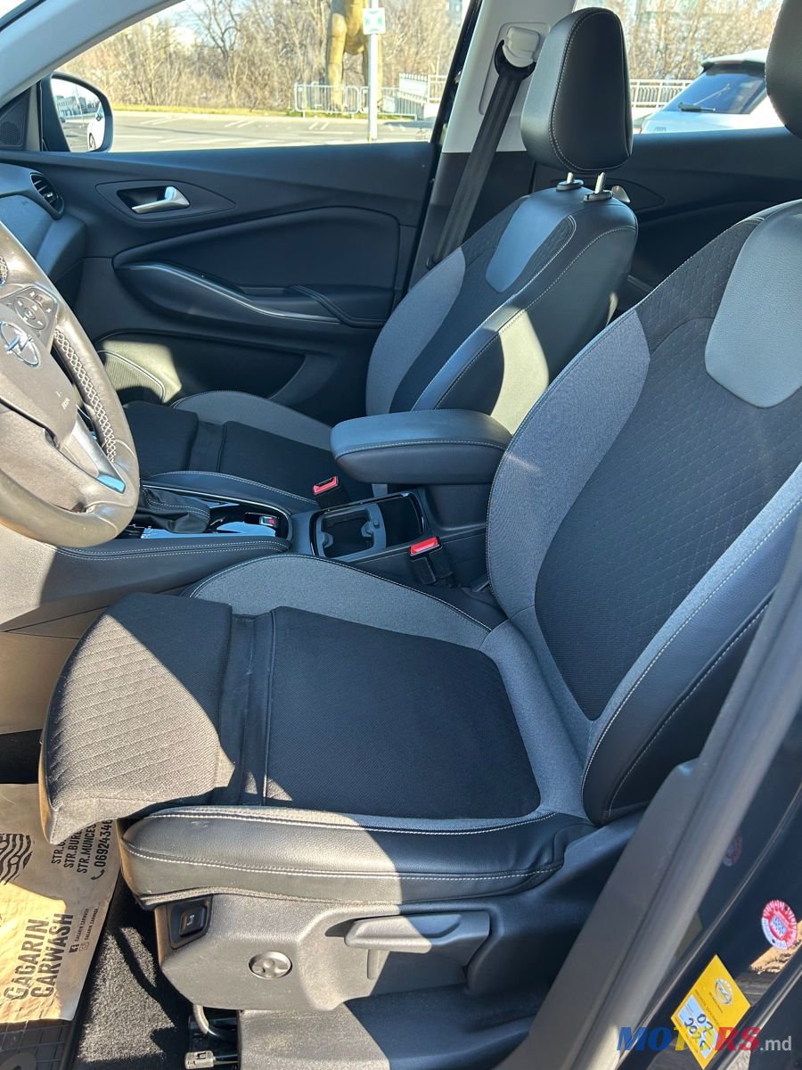 2019' Opel Grandland X photo #5