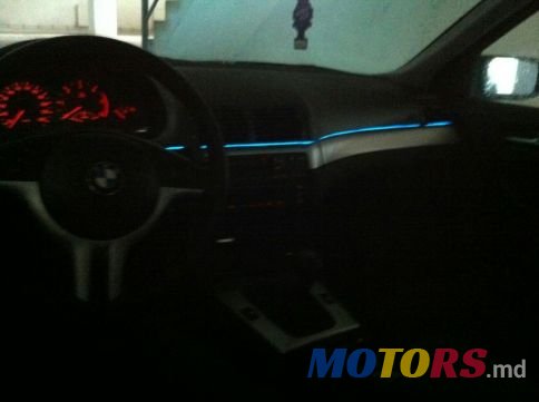 2000' BMW 320 photo #6