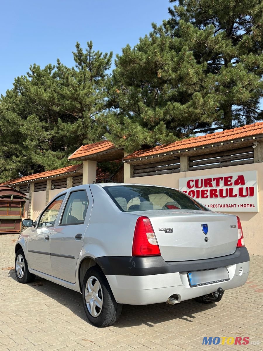 2007' Dacia Logan photo #3