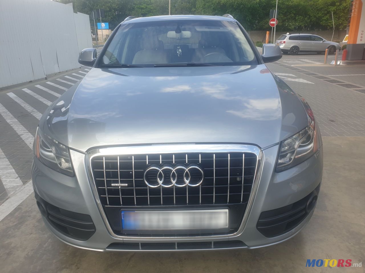 2011' Audi Q5 photo #2