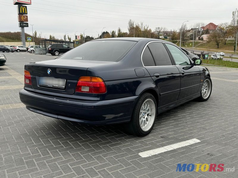 2002' BMW 5 Series photo #3