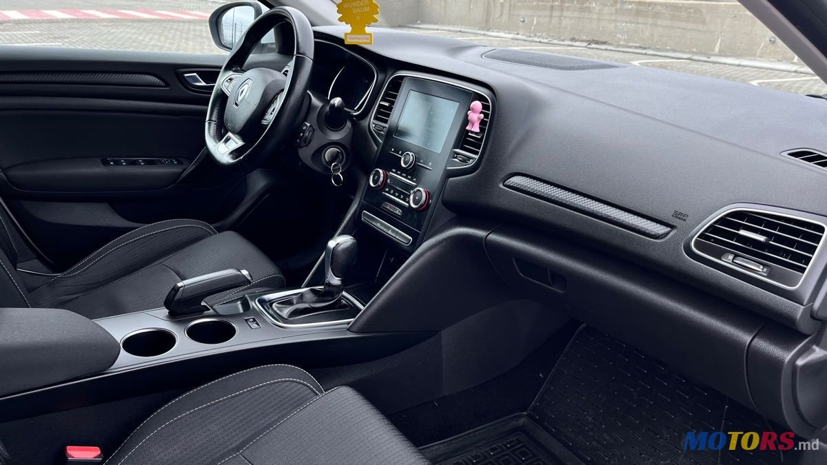 2017' Renault Megane photo #2