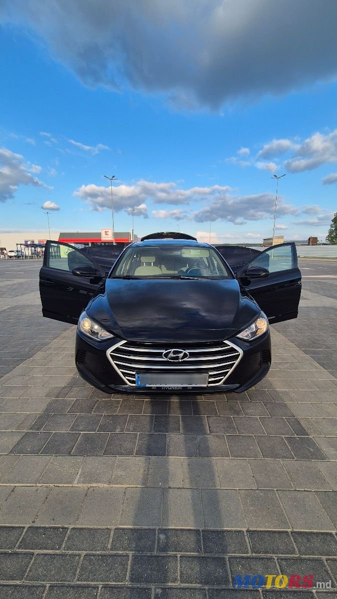 2018' Hyundai Elantra photo #1