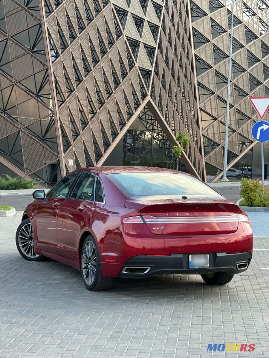 2015' Lincoln MKZ photo #6