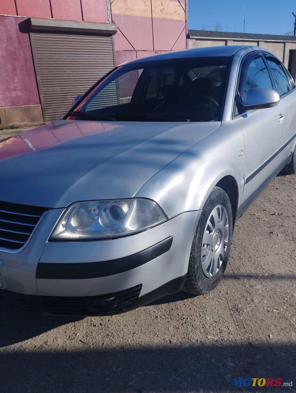 2001' Volkswagen Passat photo #4