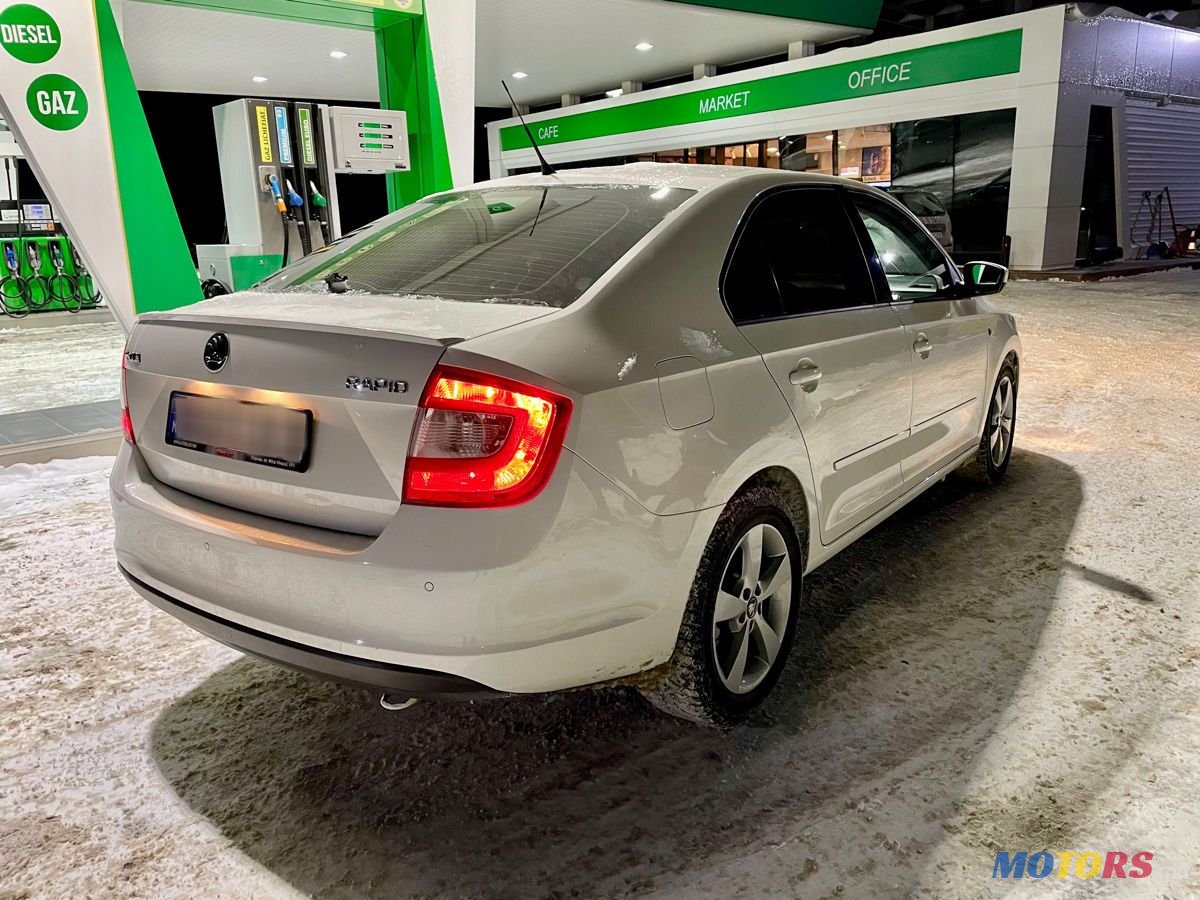 2014' Skoda Rapid photo #3