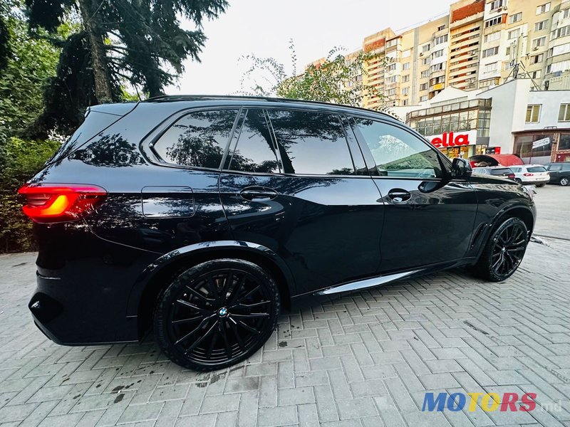 2019' BMW X5 photo #3