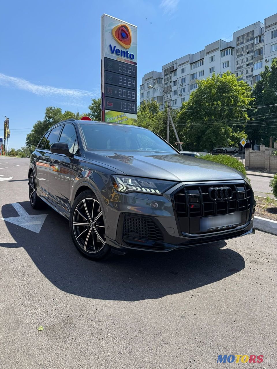2021' Audi SQ7 photo #2