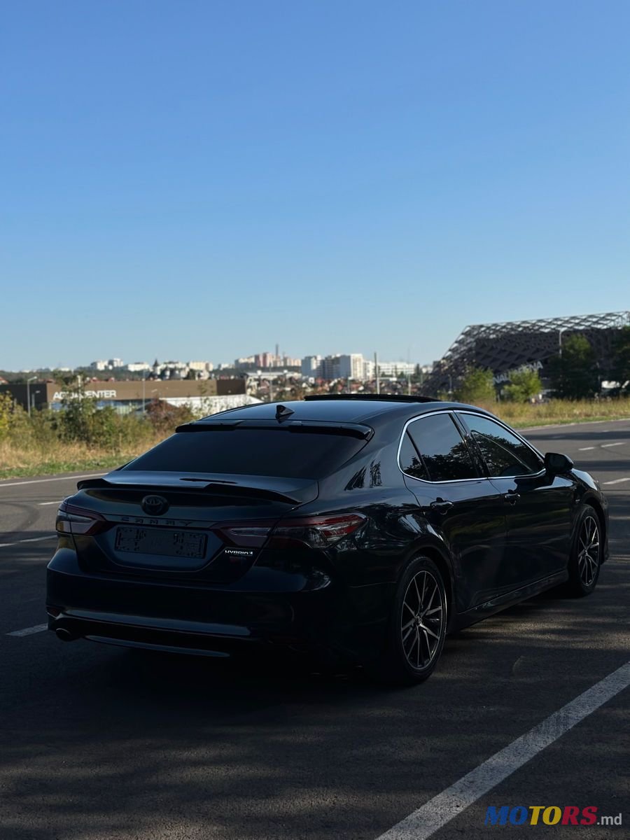 2018' Toyota Camry photo #3