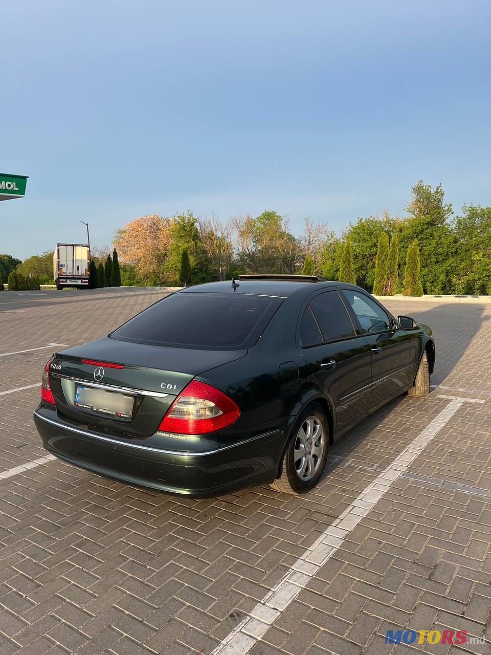 2007' Mercedes-Benz E-Class photo #5