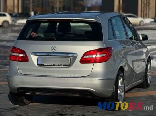 2014' Mercedes-Benz B-Class photo #5