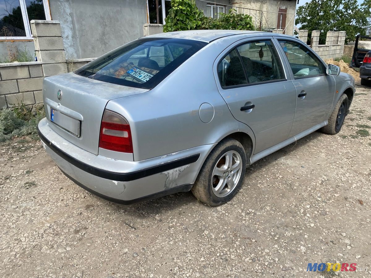 1998' Skoda Octavia photo #6