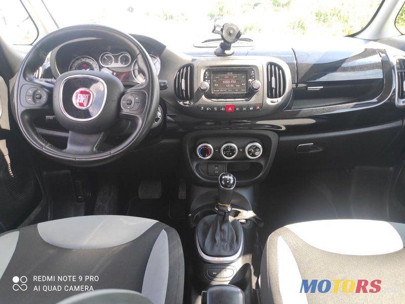 2014' Fiat 500L photo #5