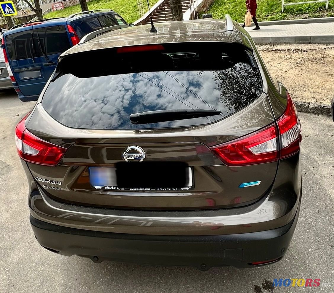 2015' Nissan Qashqai photo #2
