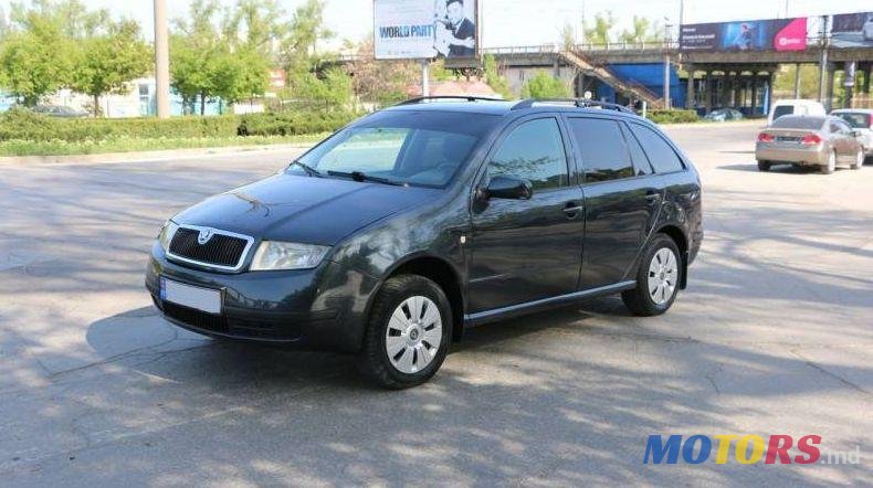 2004' Skoda Fabia photo #1