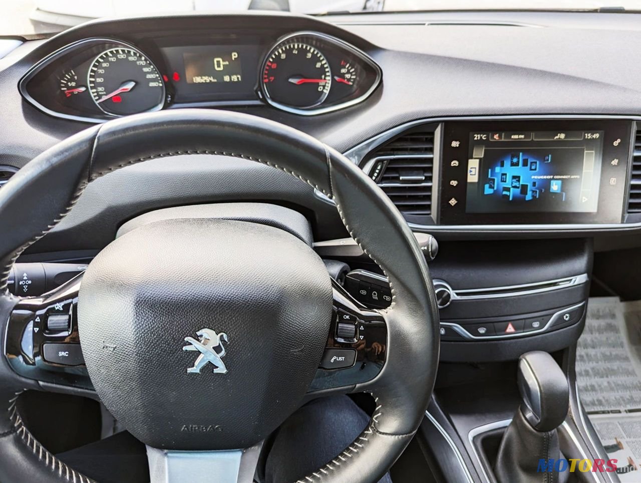 2016' Peugeot 308 photo #6