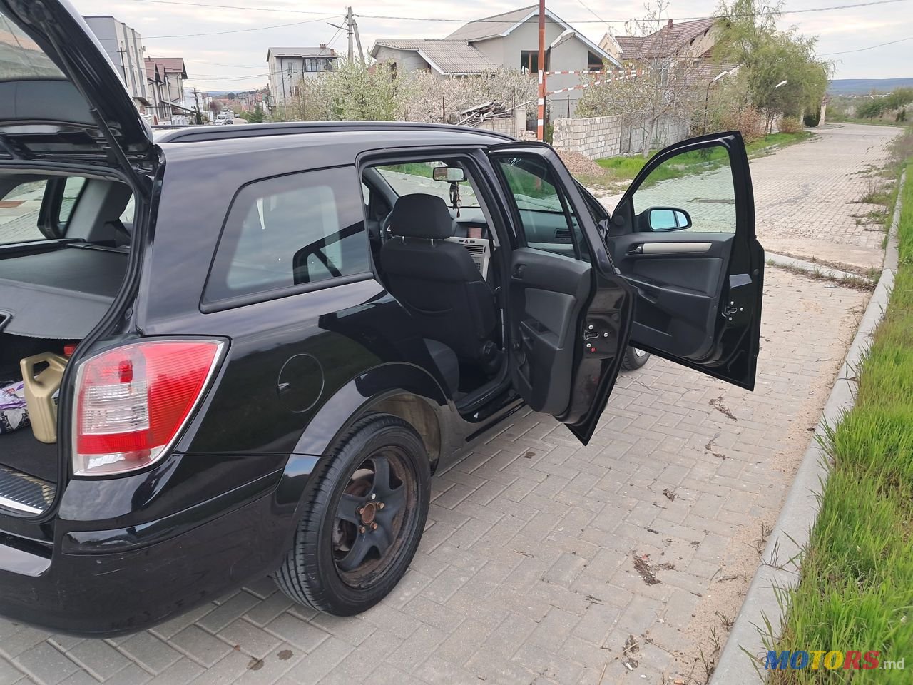 2007' Opel Astra photo #5