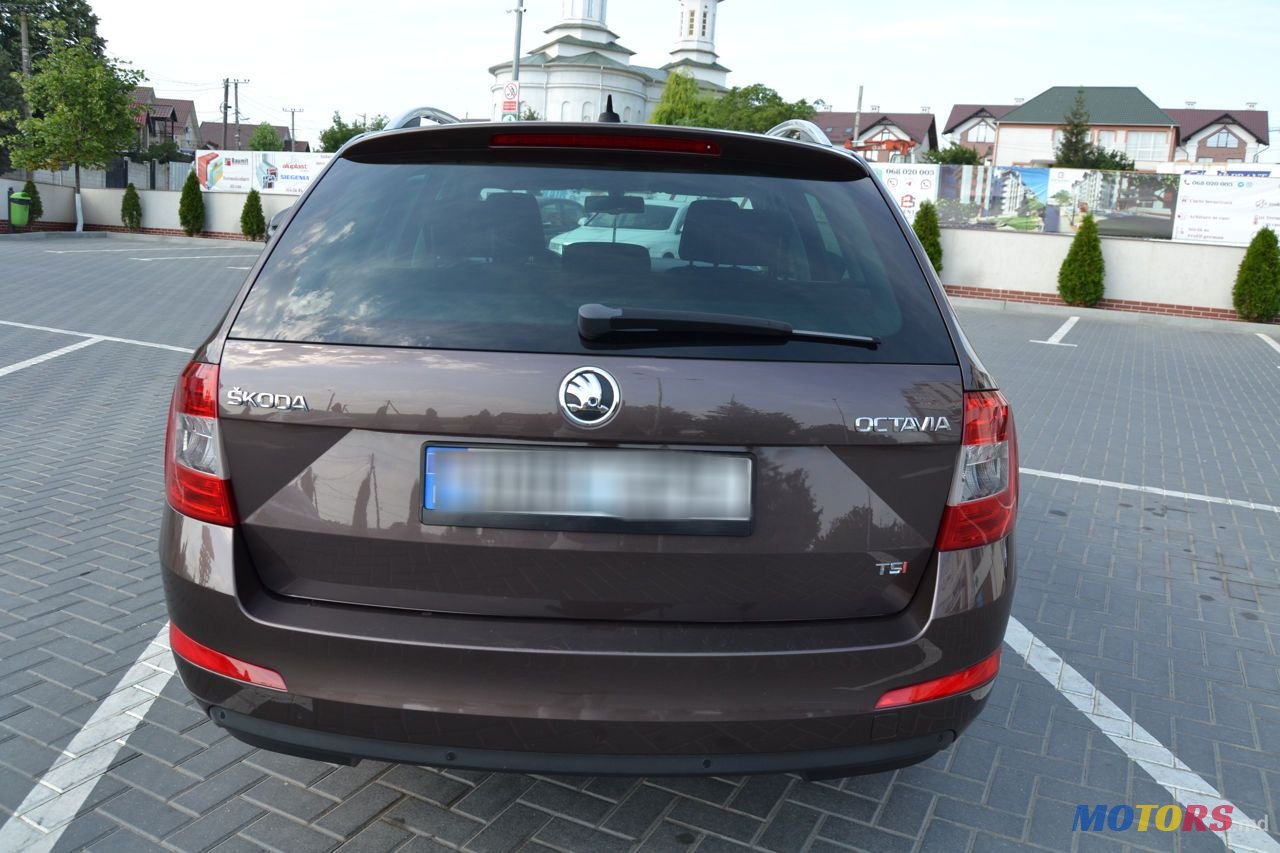 2013' Skoda Octavia photo #5