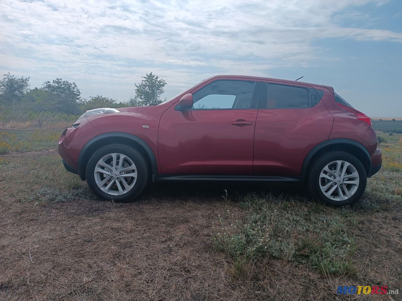 2011' Nissan Juke photo #3