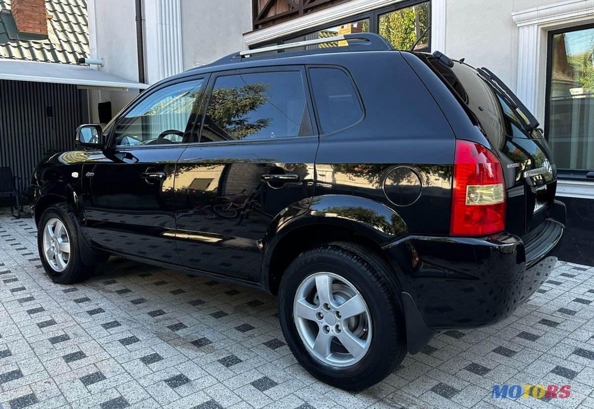 2006' Hyundai Tucson photo #3