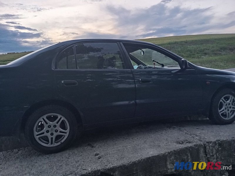 1996' Toyota Carina photo #3