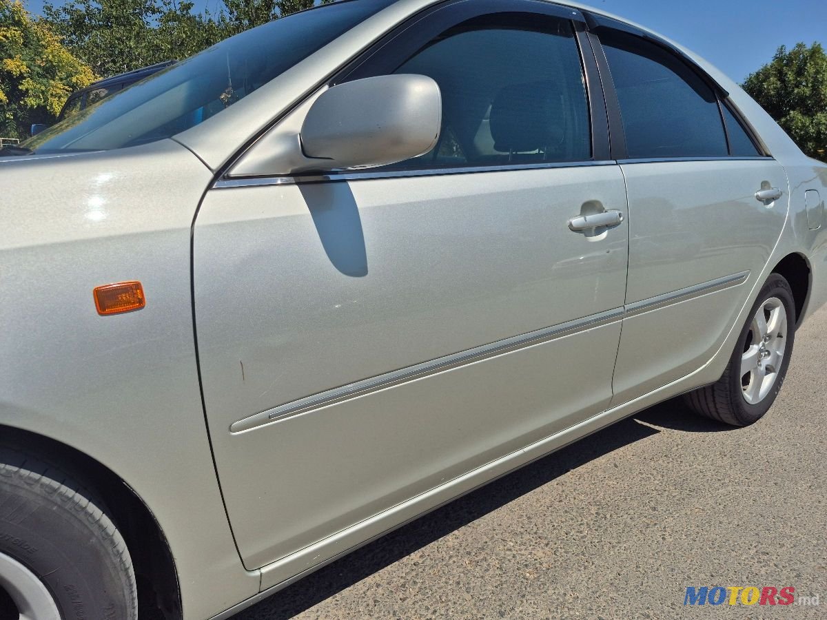 2001' Toyota Camry photo #3