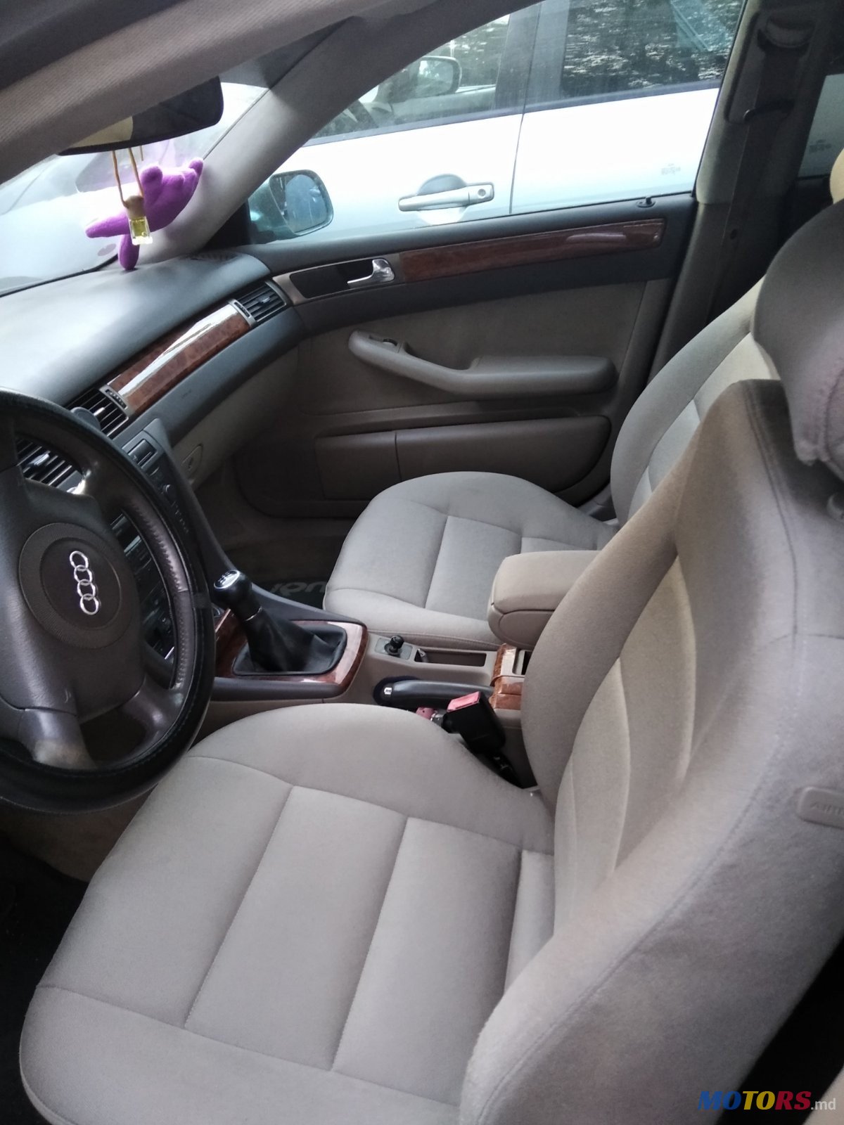 2001' Audi A6 универсал photo #3