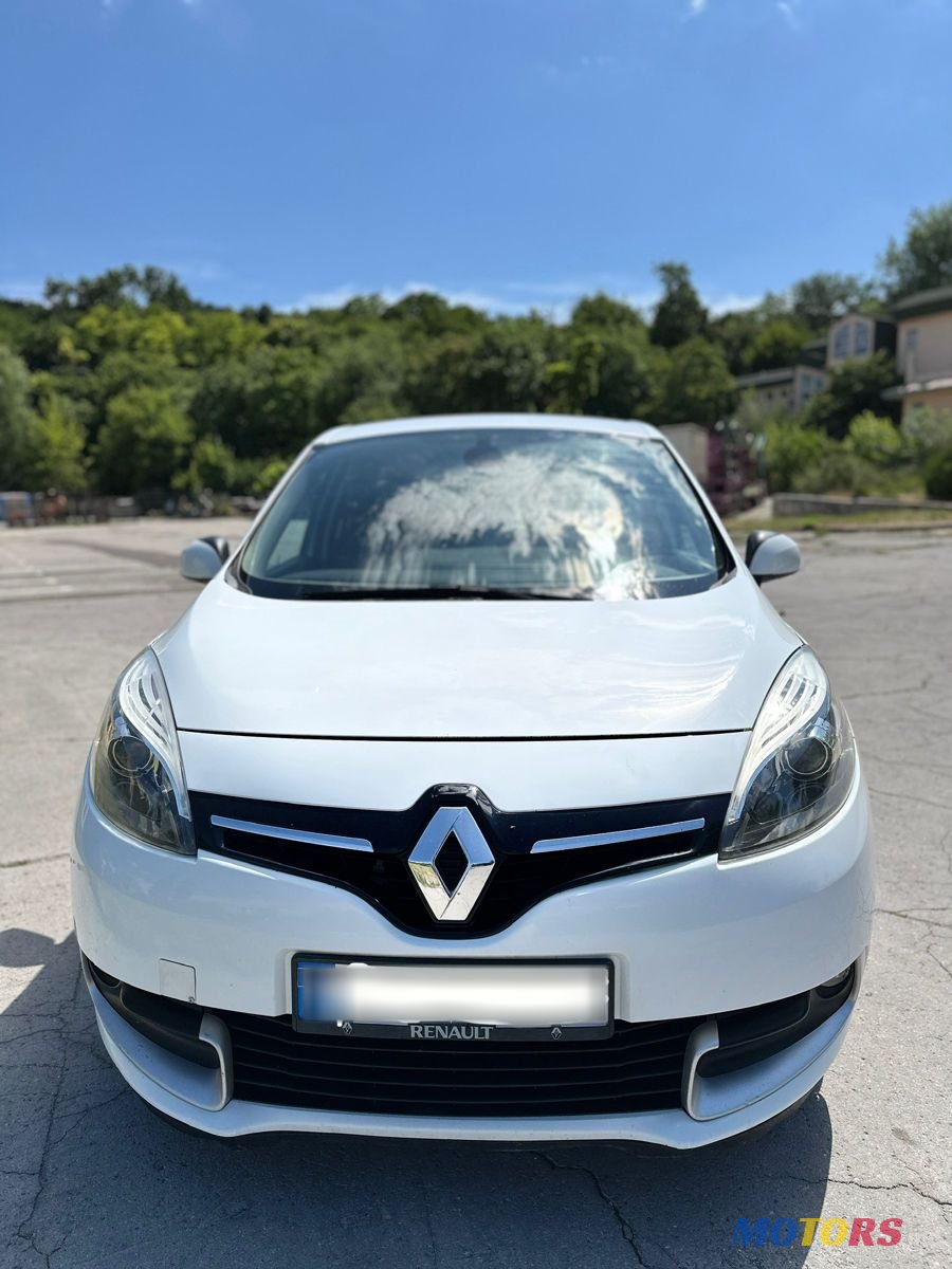2012' Renault Scenic photo #2