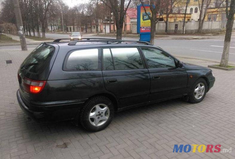 1996' Toyota Carina photo #1