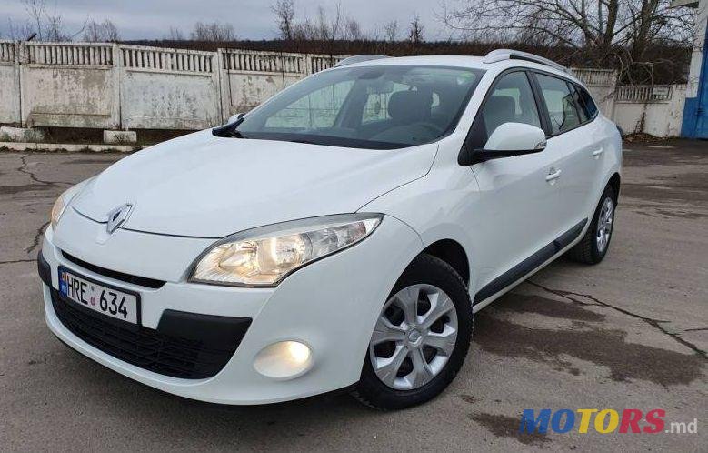2010' Renault Megane photo #1