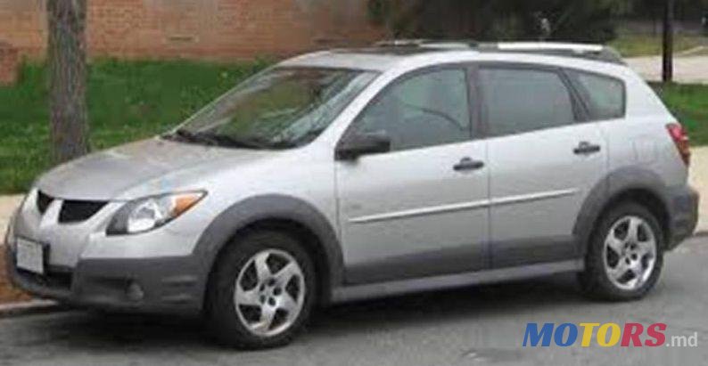 2005' Pontiac Vibe photo #2