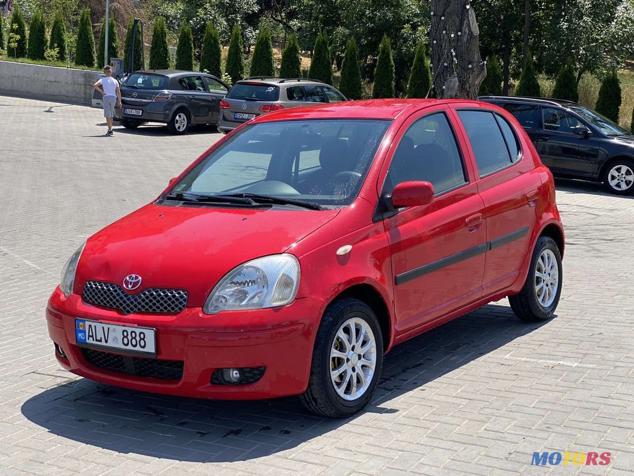 2005' Toyota Yaris photo #3