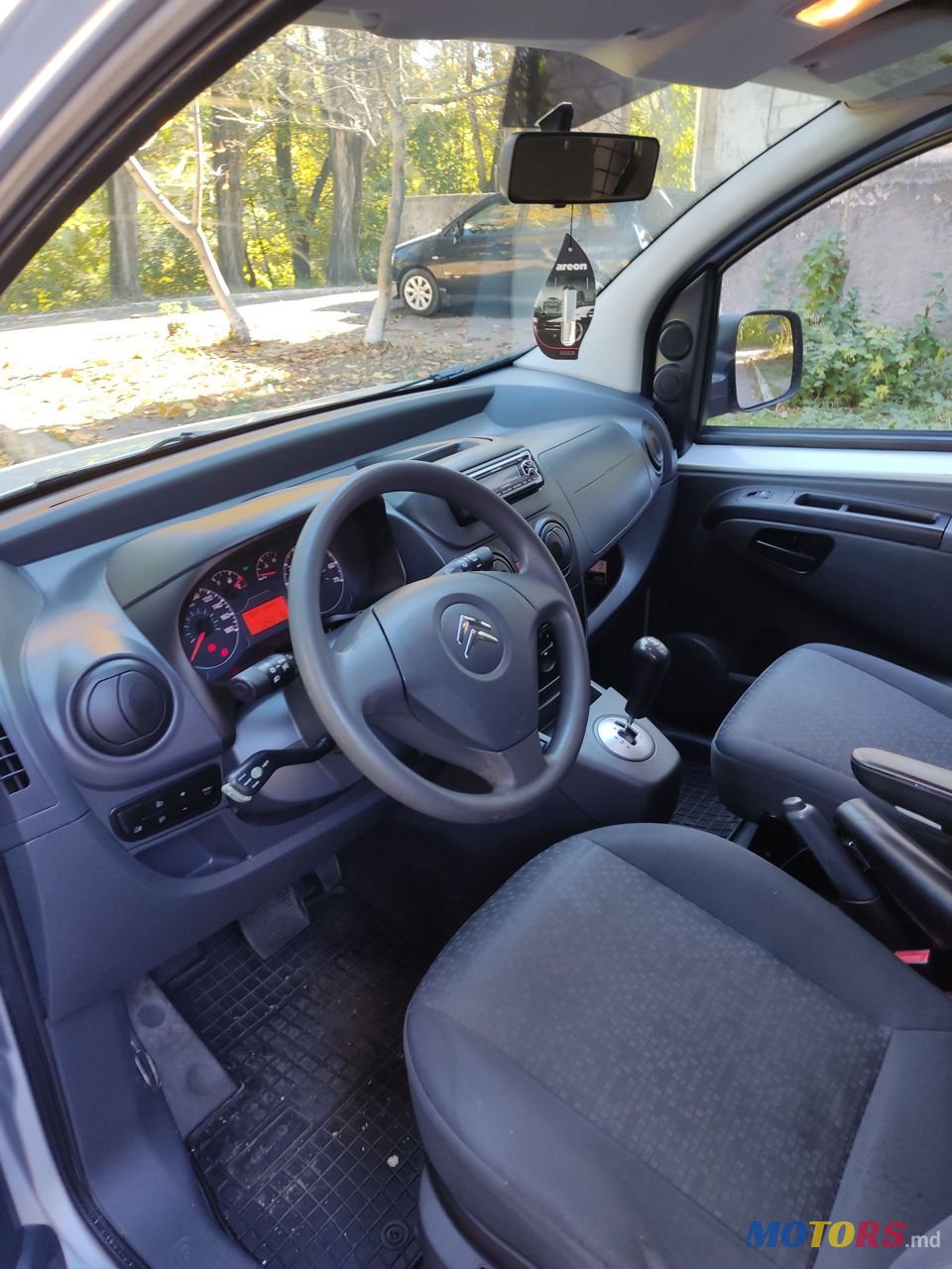 2008' Citroen Nemo photo #5