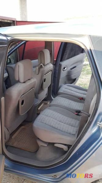 2006' Renault Grand Scenic photo #1