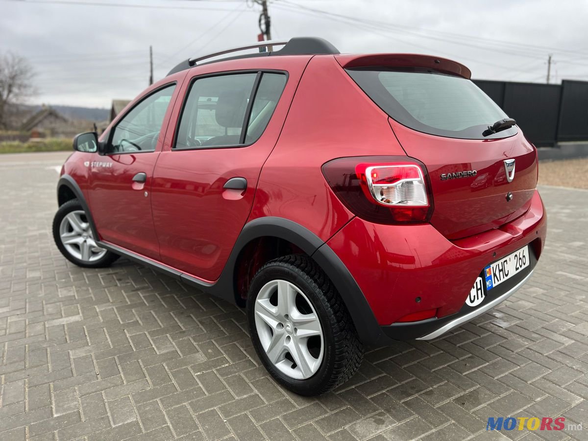 2013' Dacia Sandero Stepway photo #1