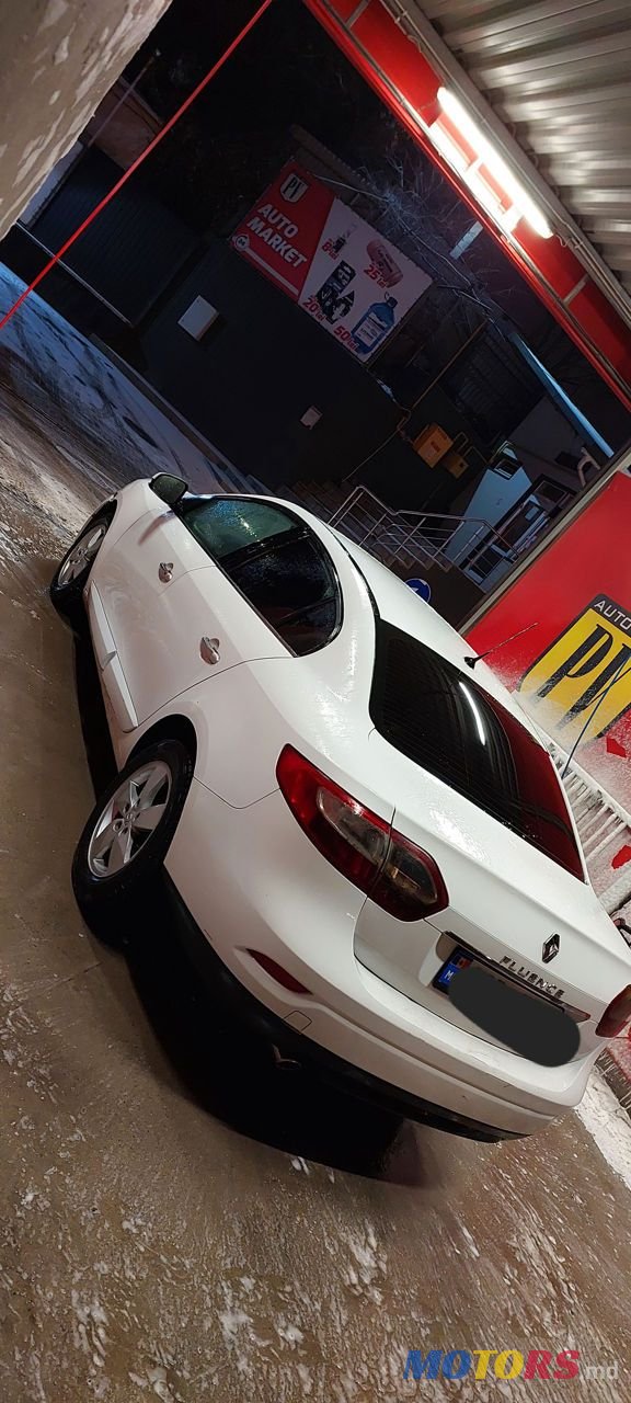 2010' Renault Fluence photo #3