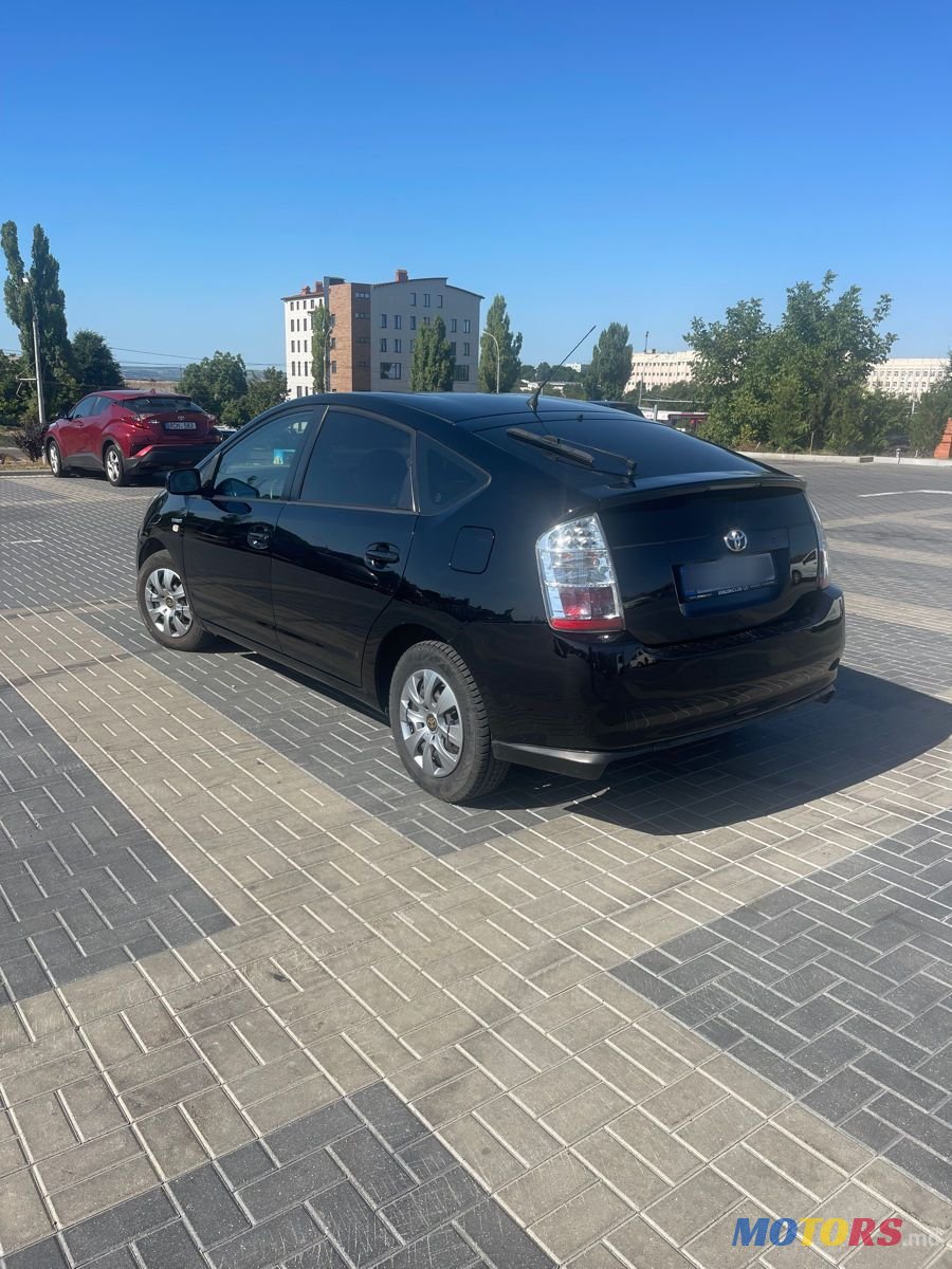 2008' Toyota Prius photo #4