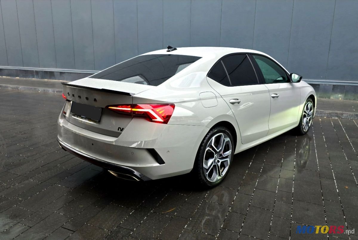 2020' Skoda Octavia Rs photo #2